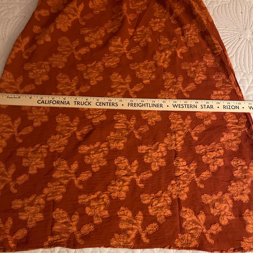 Elegant Floral A-Line Skirt in Orange - Picture 6 of 8